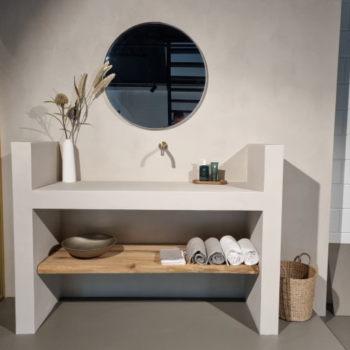 Verlichting betoncire van showroom badkamer door Canlux Projectverlichting